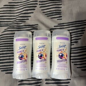 Secret Fresh Invisible Solid Antiperspirant and Deodorant Sugarplum